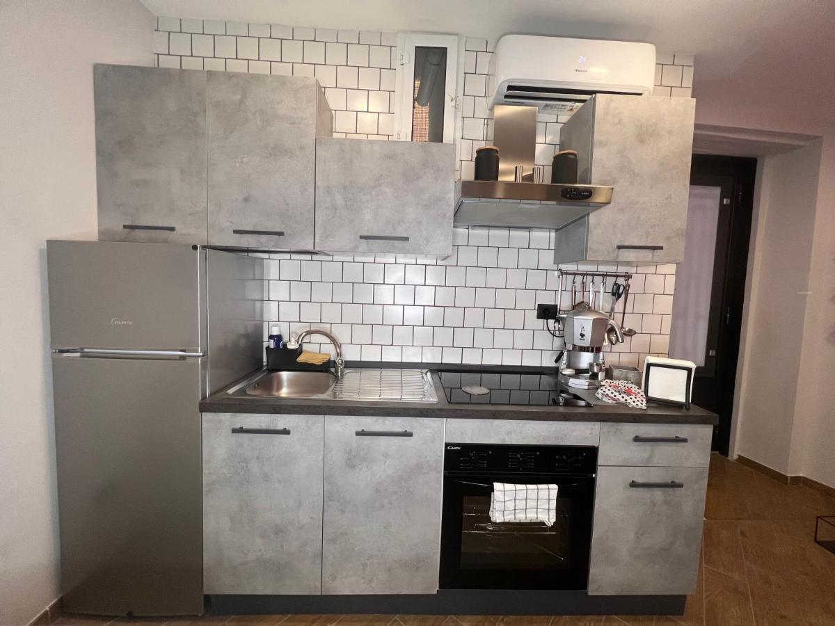 DoReMi Apt Neapel Exterior foto